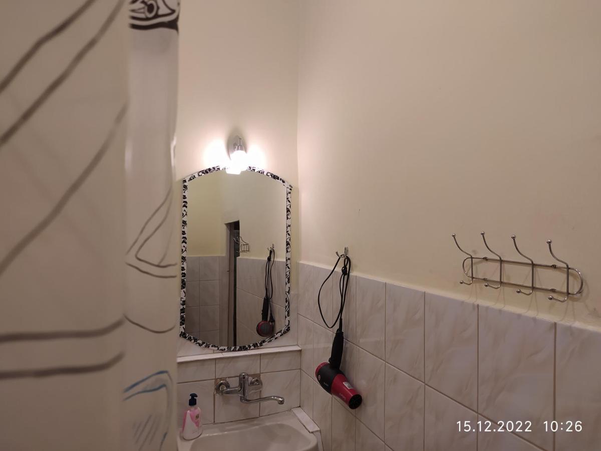 إلفيف Apartment On Rynok Square المظهر الخارجي الصورة